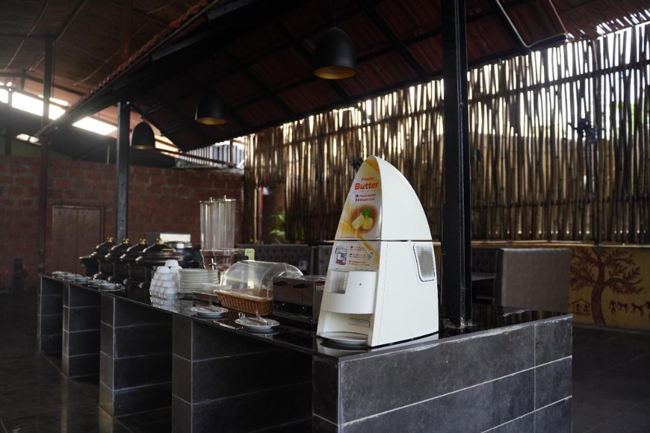 Vita Farms Titwala Exterior foto